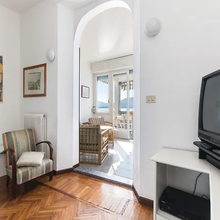 Casa Punta Lavello 05 *